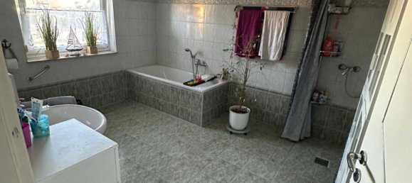 Casa de 5 habitaciónes en Burgenlandkreis, Germany No. 315566 8