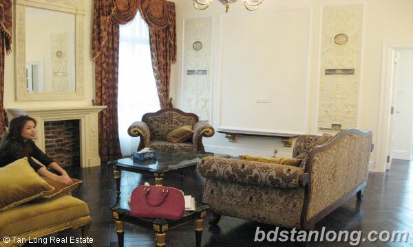 4 bedrooms Apartment in Nam Tu Liem, Vietnam No. 6913