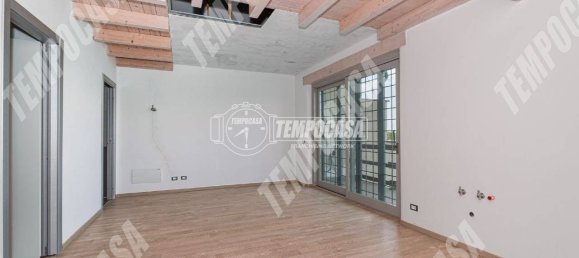 2 chambres Appartement à Campagnano di Roma, Italy No. 136703 2