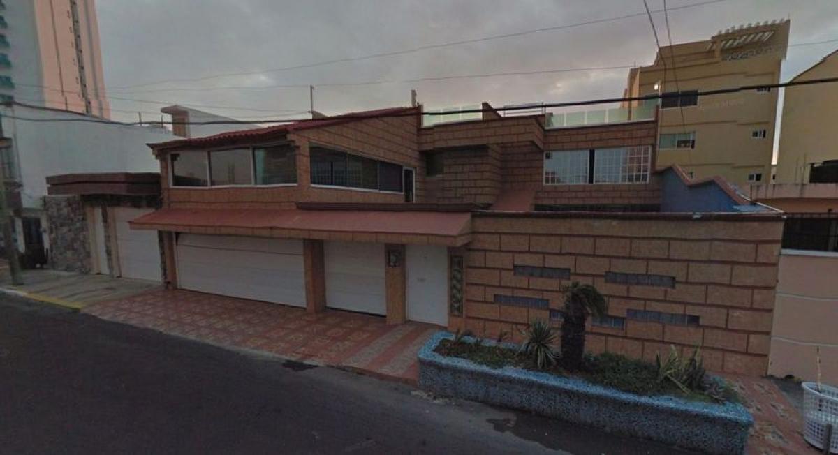 3 bedrooms House in Veracruz, Mexico No. 211711