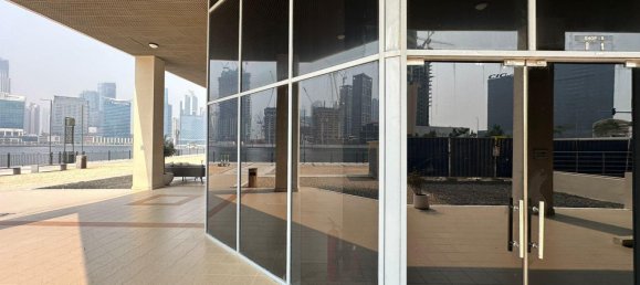 Tienda en Business Bay, UAE 59.1 m² No. 31244 9