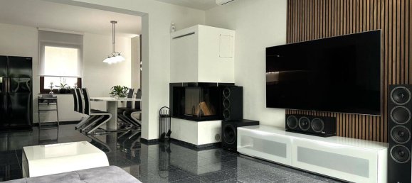 3 bedrooms House in Cologne, Germany No. 226557 2