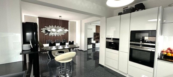 3 bedrooms House in Cologne, Germany No. 226557 3