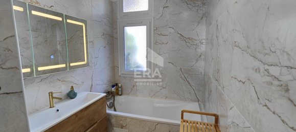 3 bedrooms Apartment in Nice, France No. 291130 3