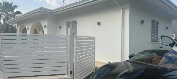 4 bedrooms Villa in Forte dei Marmi, Italy No. 192235 19