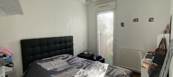 1 bedroom Apartment in Arpajon-sur-Cere, France No. 206103 3