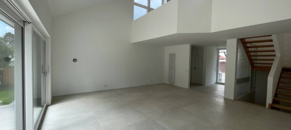 6 rooms House in Neustadt an der Waldnaab, Germany No. 128857 2