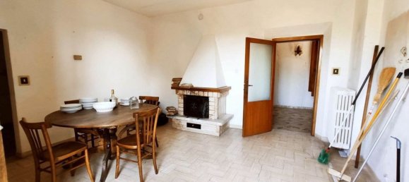 10 rooms House in Foiano della Chiana, Italy No. 228344 18