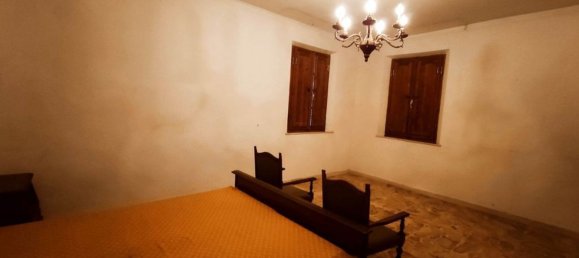 10 rooms House in Foiano della Chiana, Italy No. 228344 8
