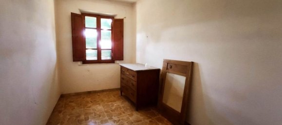 10 rooms House in Foiano della Chiana, Italy No. 228344 9