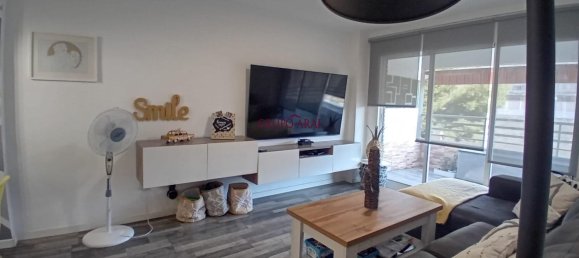 Apartamento de 4 dormitorios en Alicante, Spain No. 136481 3