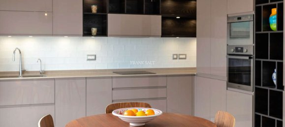 2 bedrooms Penthouse in Swieqi, Malta No. 9413 11