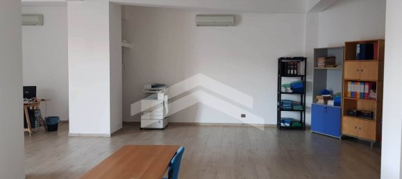 2-salle Propriété commerciale à Campobasso, Italy No. 63138 8