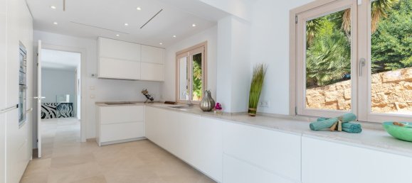 5 Schlafzimmer Villa in Son Vida, Spain, Nr. 16263 7