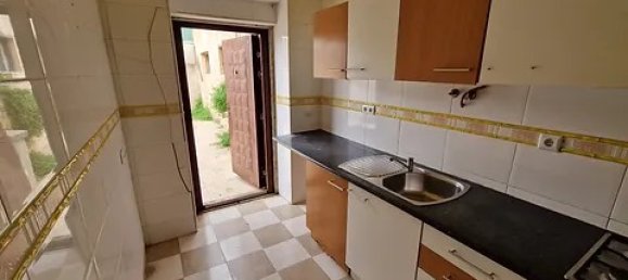 2 chambres Appartement à Amadora, Portugal No. 83791 6