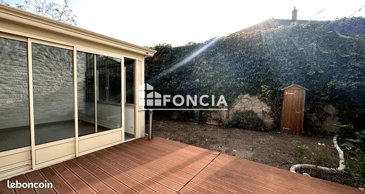 Apartamento de 1 dormitorio en Orleans, France No. 334016