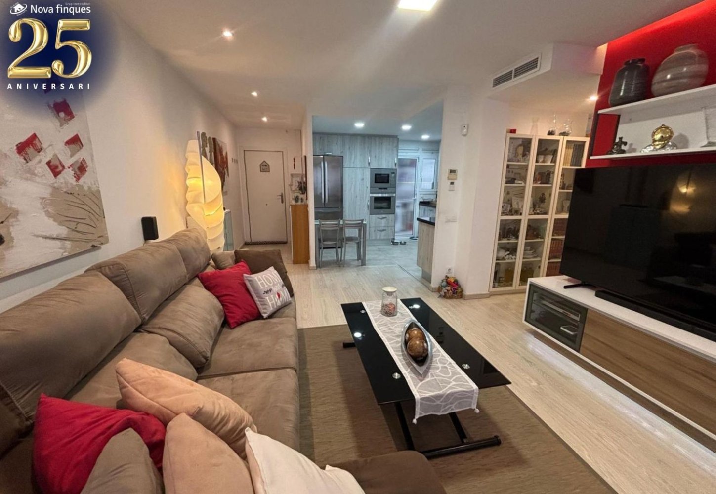 Apartamento de 3 dormitorios en Sabadell, Spain No. 215772