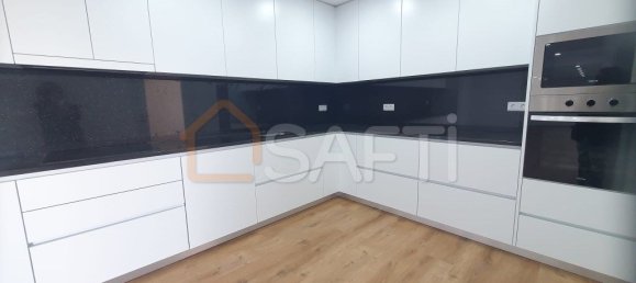 5 bedrooms House in Atouguia da Baleia, Portugal No. 117852 8