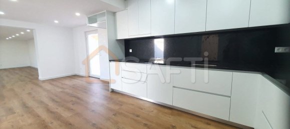 5 bedrooms House in Atouguia da Baleia, Portugal No. 117852 6