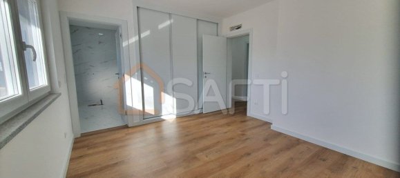 5 bedrooms House in Atouguia da Baleia, Portugal No. 117852 17