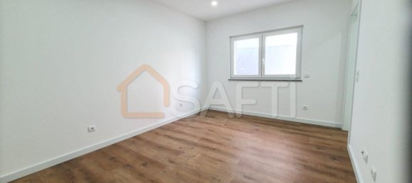 5 bedrooms House in Atouguia da Baleia, Portugal No. 117852 14