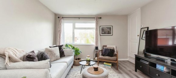 2 bedrooms Apartment in Hampton, United Kingdom No. 10860 3