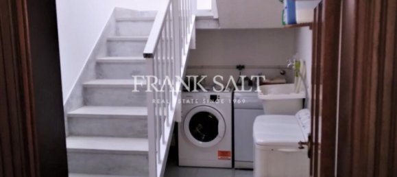 3 chambres Maison de ville à Birzebbuga, Malta No. 4802 9