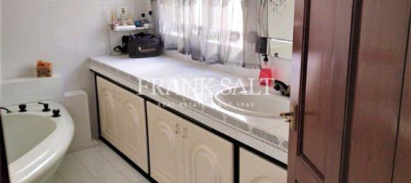 3 chambres Maison de ville à Birzebbuga, Malta No. 4802 6