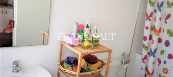 3 chambres Maison de ville à Birzebbuga, Malta No. 4802 8