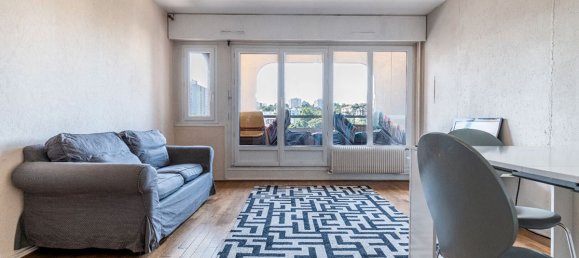 4 bedrooms Apartment in Lyon, France No. 335325 3