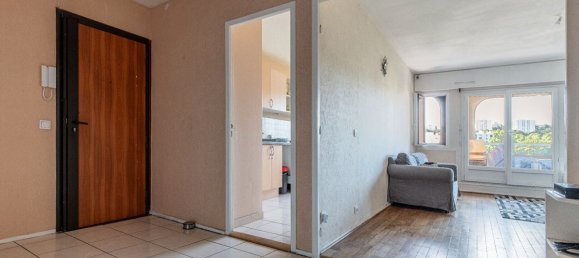 4 bedrooms Apartment in Lyon, France No. 335325 6