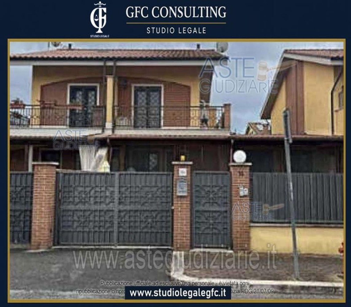 Apartamento de 5 dormitorios en Rome, Italy No. 395418