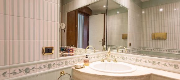 8 chambres Villa à Rome, Italy No. 342877 17