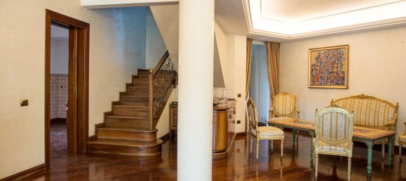 8 chambres Villa à Rome, Italy No. 342877 12