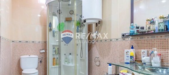 Apartamento de 3 dormitorios en Vigo, Spain No. 190986 15