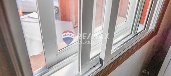 Apartamento de 3 dormitorios en Vigo, Spain No. 190986 17