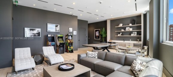 2 dormitorios apartamento en alquiler en Miami, Miami-Dade, Florida, USA № 614958 2