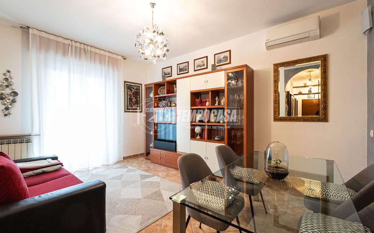 2-Zimmer Wohnung in Solaro, Italy, Nr. 41292