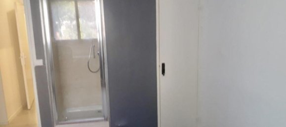 Apartamento de 4 dormitorios en Amiens, France No. 75300 12