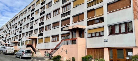 Apartamento de 4 dormitorios en Amiens, France No. 75300 14