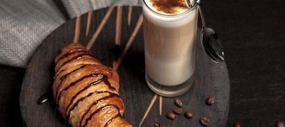 1غرفة عقار تجاري في Palestrina, Italy رقم 258365 3