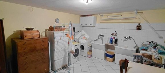 Villa de 4 dormitorios en Fiesse, Italy No. 355745 15