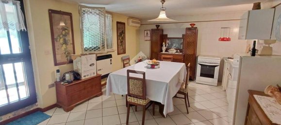 Villa de 4 dormitorios en Fiesse, Italy No. 355745 6