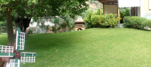 Propiedad comercial de 5 dormitorios en Euboea, Greece No. 7796 2