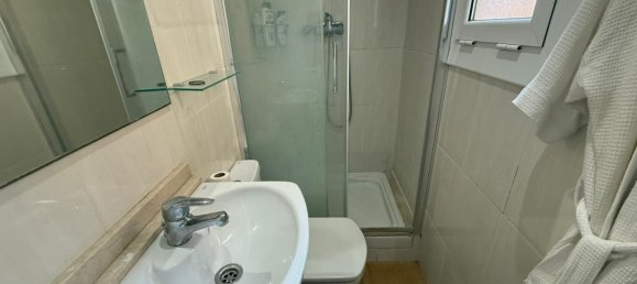 1 bedroom Apartment in Eixample, Spain No. 176989 22