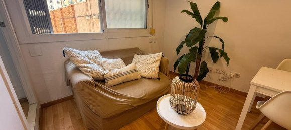 1 bedroom Apartment in Eixample, Spain No. 176989 4