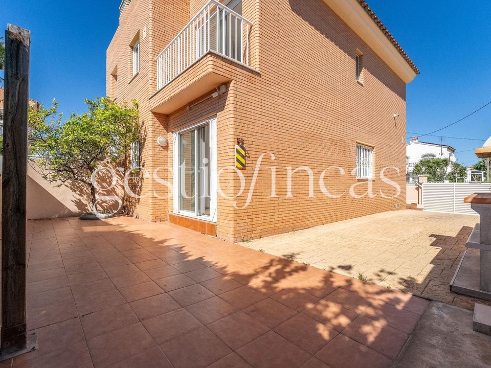 4 غرف نوم تاون هاوس في Mont-roig del Camp, Spain رقم 206936