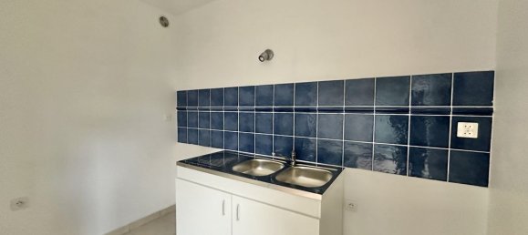 1 bedroom Apartment in Noisy-le-Grand, France No. 167956 4