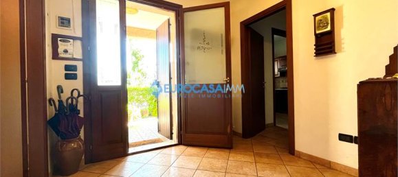 3 Schlafzimmer Haus in Novi di Modena, Italy, Nr. 59555 12