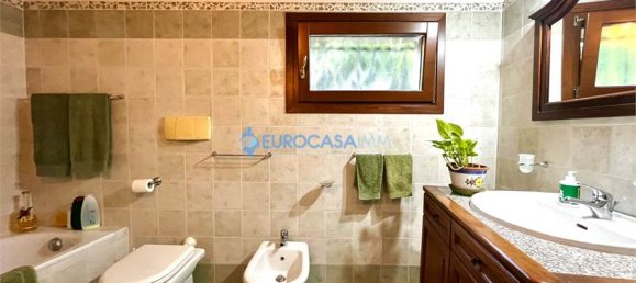 3 Schlafzimmer Haus in Novi di Modena, Italy, Nr. 59555 21